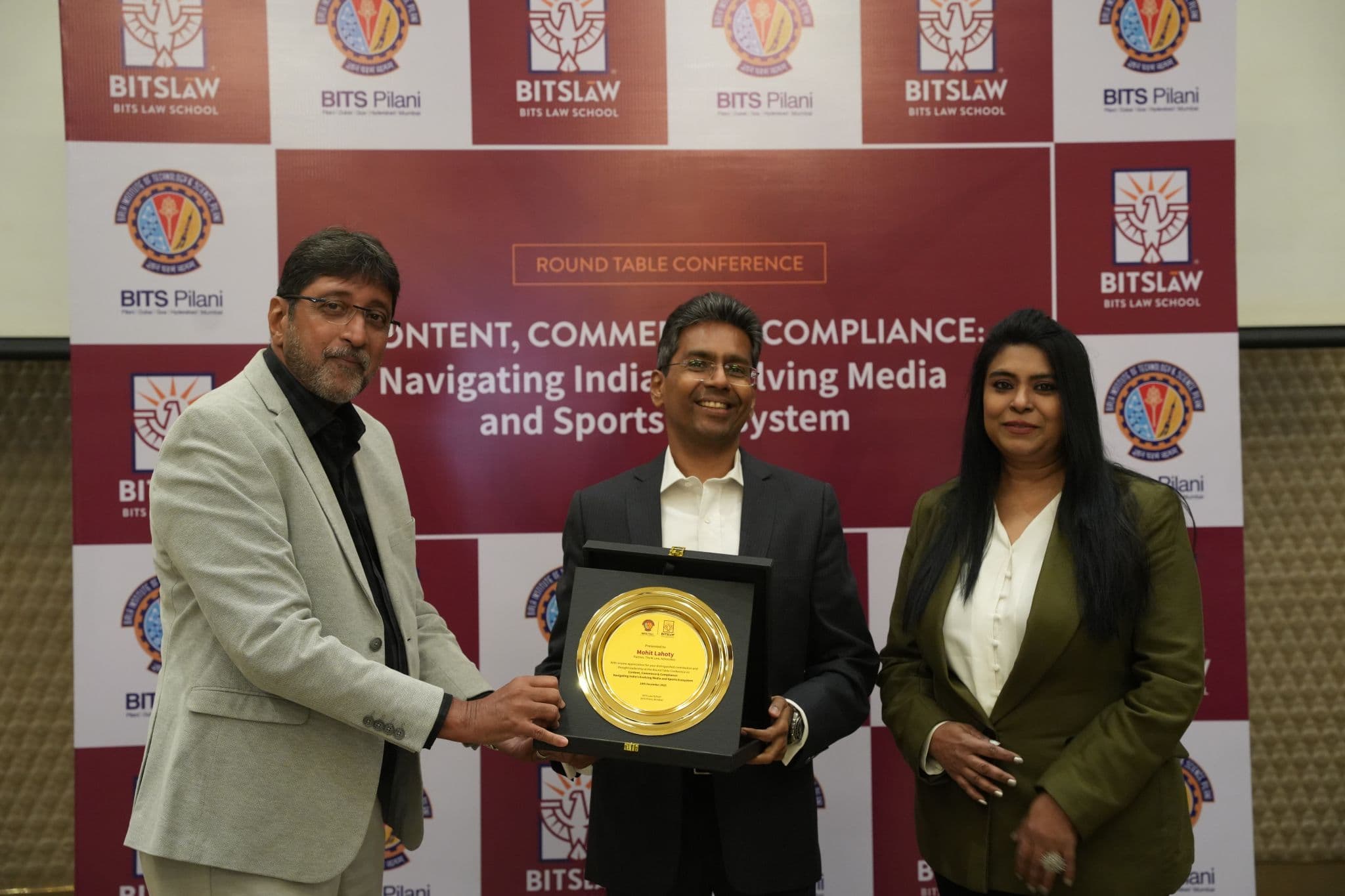 𝐂𝐨𝐧𝐭𝐞𝐧𝐭, 𝐂𝐨𝐦𝐦𝐞𝐫𝐜𝐞 & 𝐂𝐨𝐦𝐩𝐥𝐢𝐚𝐧𝐜𝐞: 𝐍𝐚𝐯𝐢𝐠𝐚𝐭𝐢𝐧𝐠 𝐈𝐧𝐝𝐢𝐚’𝐬 𝐄𝐯𝐨𝐥𝐯𝐢𝐧𝐠 𝐌𝐞𝐝𝐢𝐚 𝐚𝐧𝐝 𝐒𝐩𝐨𝐫𝐭𝐬 𝐄𝐜𝐨𝐬𝐲𝐬𝐭𝐞𝐦